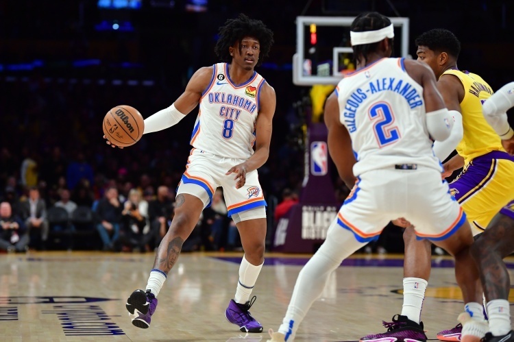 表现继续保 表现继续保