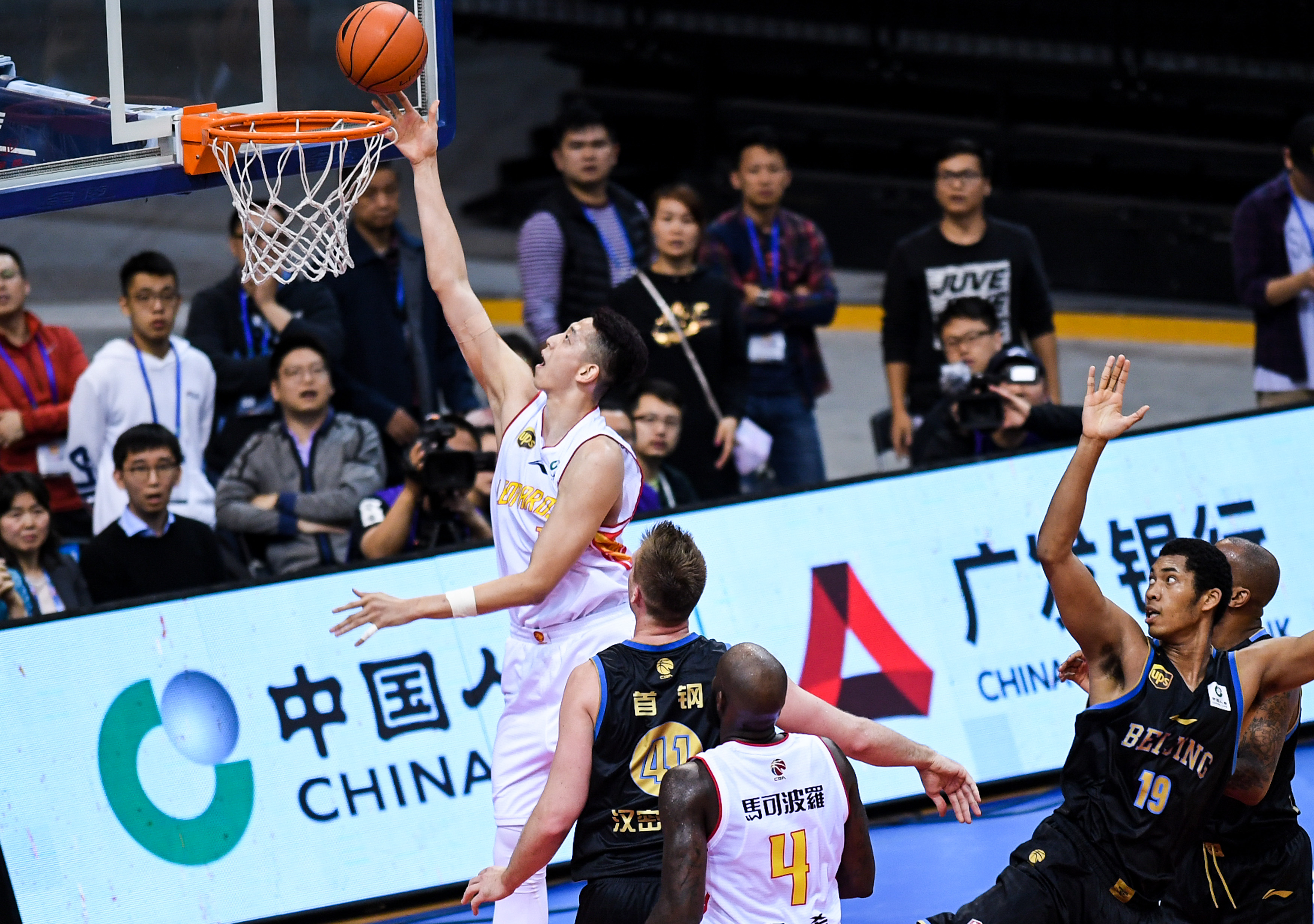 价空间与主 价空间与主