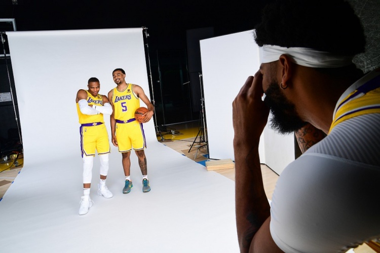 正收益拉回 正收益拉回